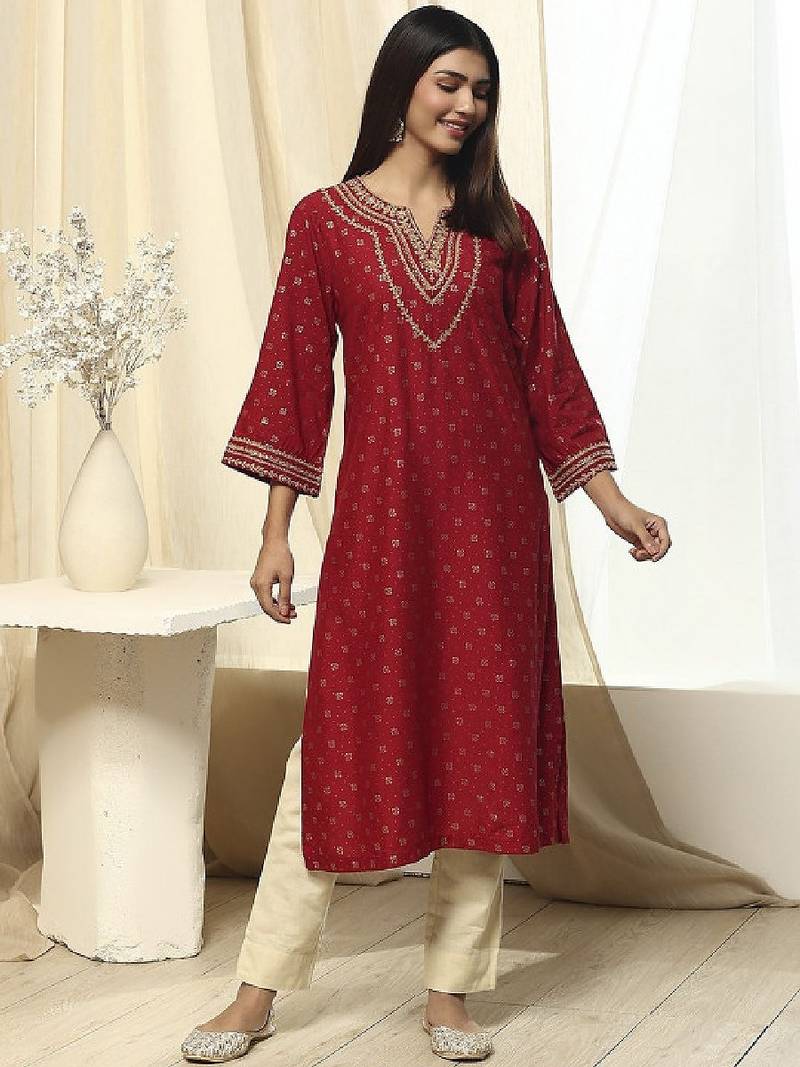 Floral embroidered scoop neck a-line kurta