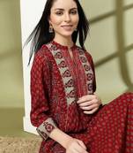 Floral printed mandarin collar stones detail a-line kurta