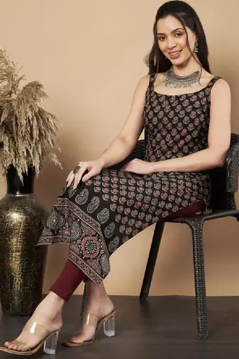 Womens black floral printed straight cotton square neck sleeveless kurta