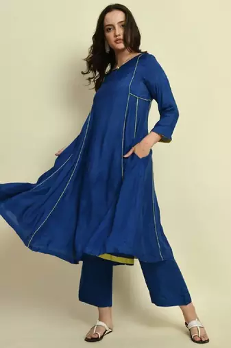 Key hole neck a-line kurta