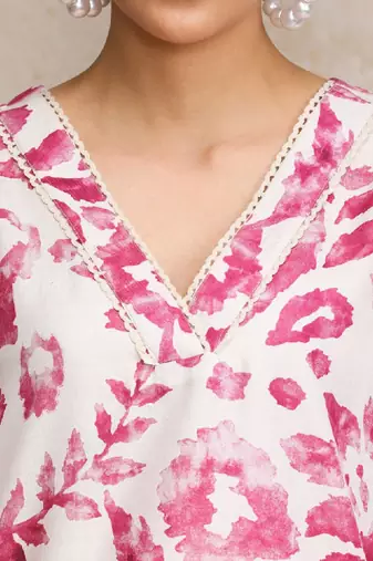 Floral printed bell sleeves v-neck straight cotton kurta