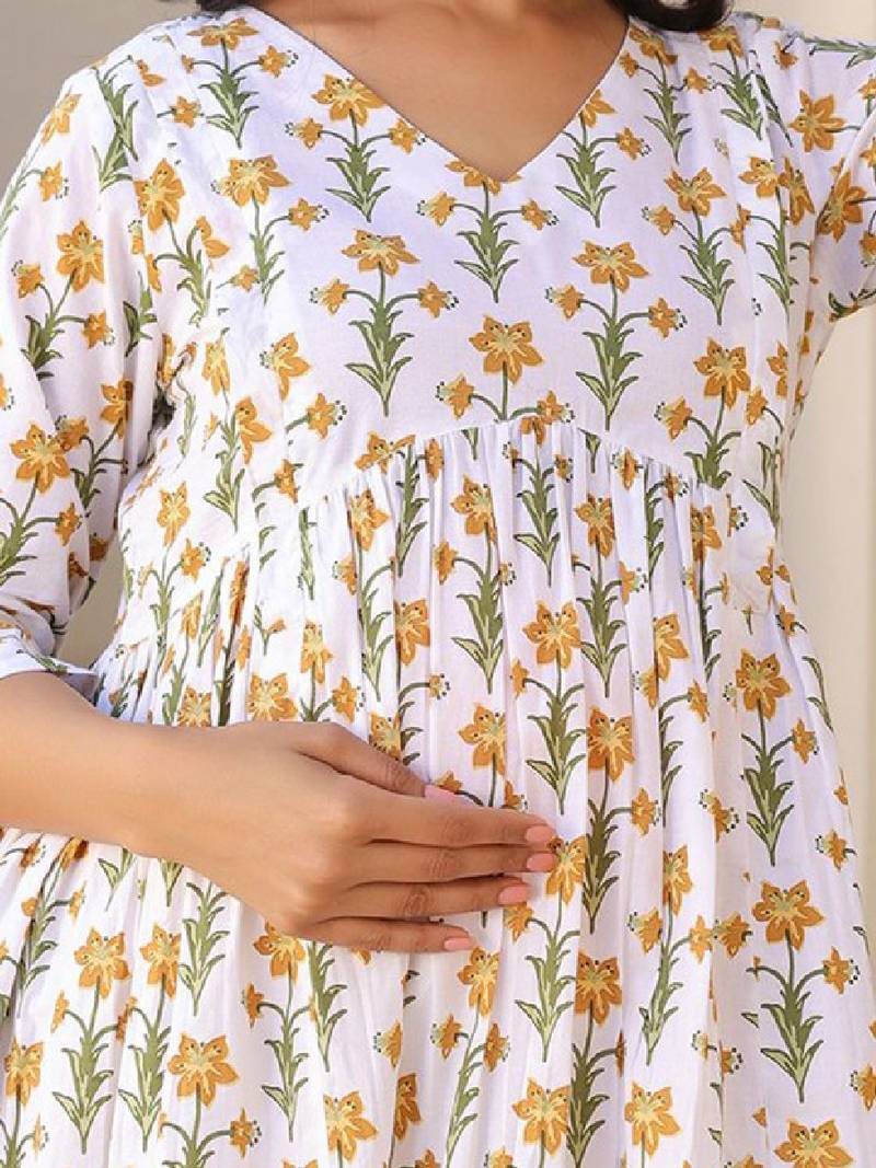 Women white pure cotton floral printed a-line maternity kurta
