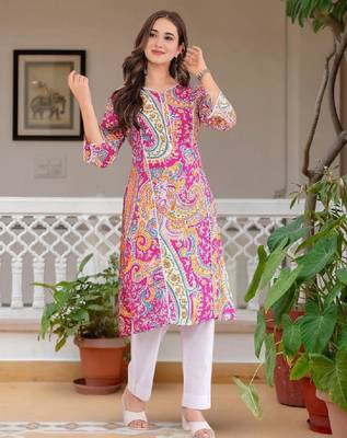 Women floral printed thread work floral kurta 3