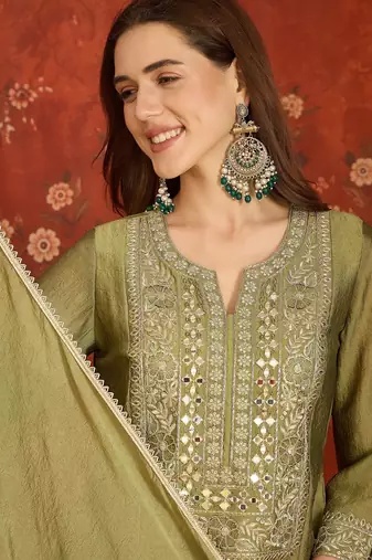 Green color beautiful ceremonial heavy embroidered ceremonial salwar kameez