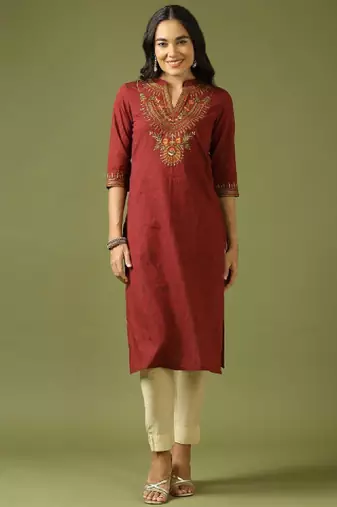 Women embroidered pure cotton kurta