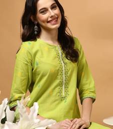 Embroidered thread work dobby kurta