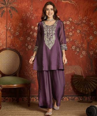 Purple color beautiful ceremonial heavy embroidered ceremonial salwar kameez 5