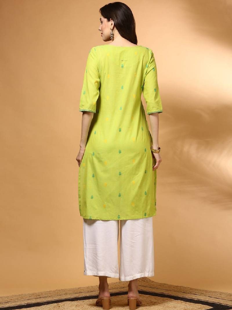 Embroidered thread work dobby kurta