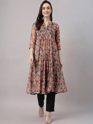 Women floral printed festive a-line kurta 3