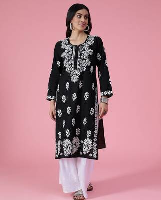 Women black cotton chikankari embroidered kurta 2