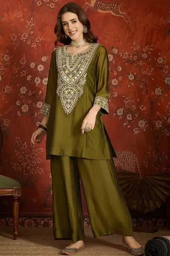 Green color beautiful ceremonial heavy embroidered ceremonial salwar kameez