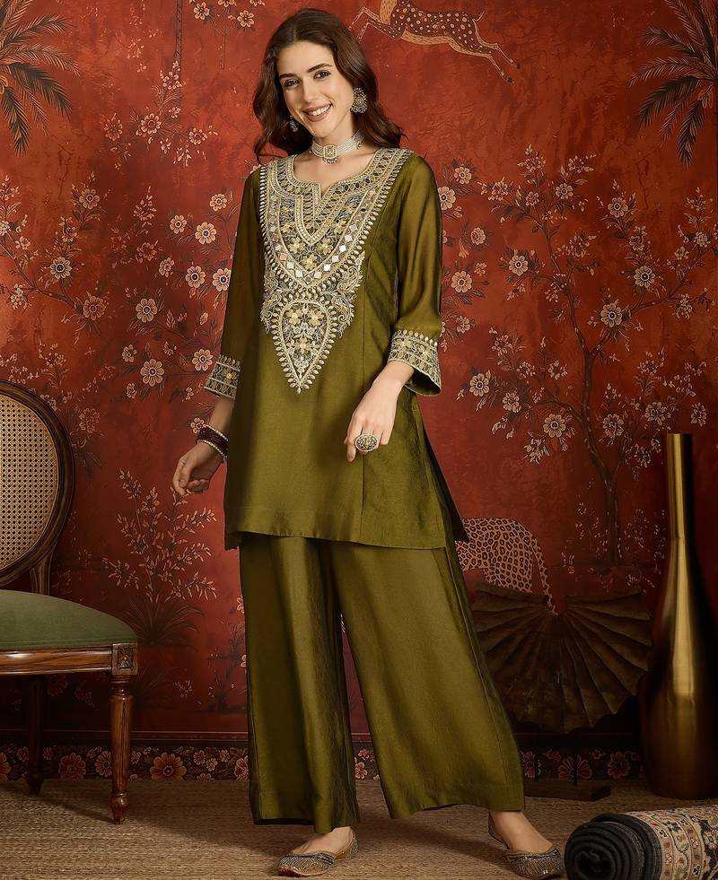 Green color beautiful ceremonial heavy embroidered ceremonial salwar kameez