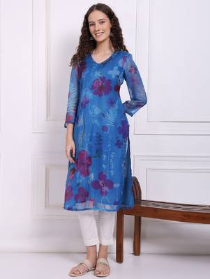 Women floral printed v-neck organza straight kurta with lace 1