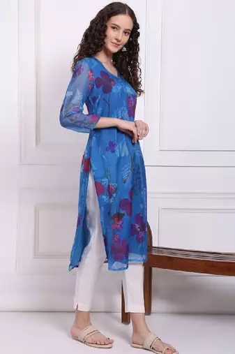Women floral printed v-neck organza straight kurta with lace
