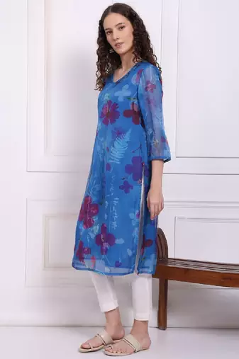 Women floral printed v-neck organza straight kurta with lace