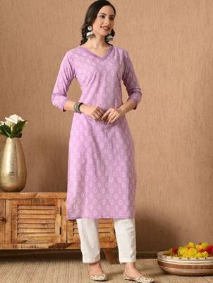 Floral printed v-neck straight kurta 4