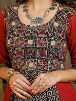 Women abstract printed daily cotton a-line kurta 3