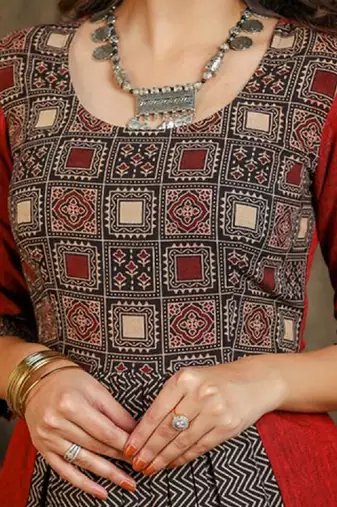 Women abstract printed daily cotton a-line kurta