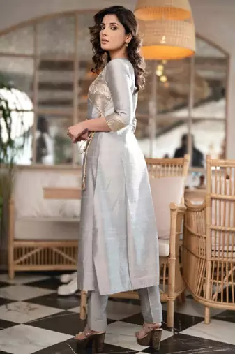 Women grey ethnic motifs printed daily a-line cotton kurta
