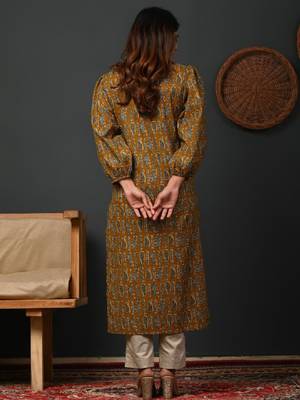 Ethnic motifs printed round neck puff sleeves pure cotton kurta 4