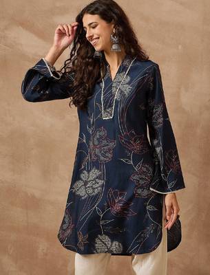 Women floral printed daily a-line kurta 2