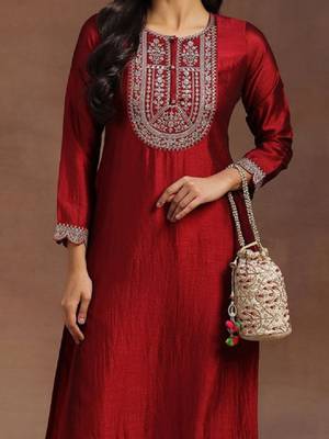 Women floral embroidered thread work raw silk kurta 2