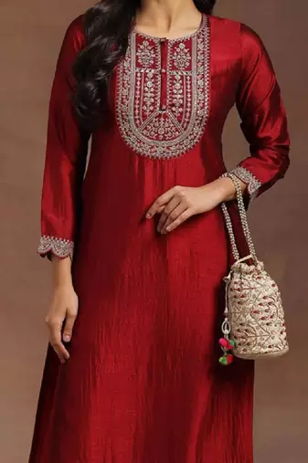 Women floral embroidered thread work raw silk kurta