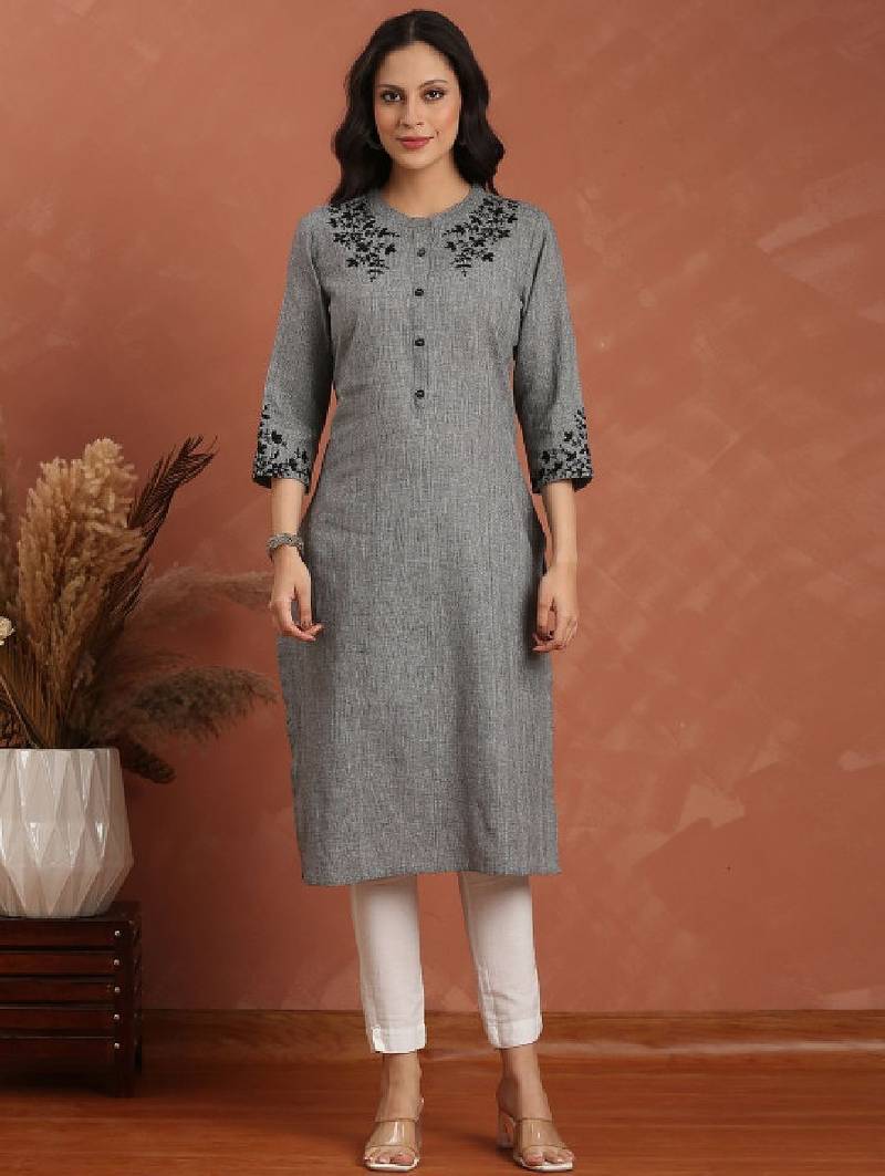 Women floral embroidered daily pure cotton a-line kurta