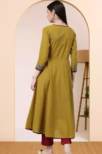 Women mustard yellow floral printed angrakha anarkali kurta with tassel tie-up