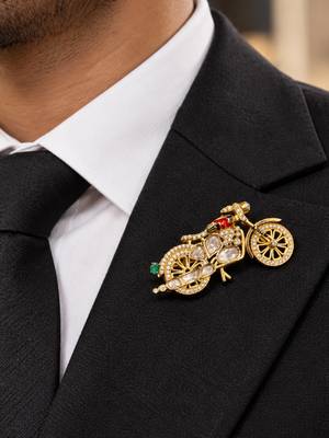 Elegant bicycle brooch with green crystal, clear stones & red enamel detailing 2