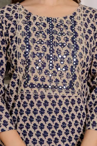Women floral printed screen print daily pure cotton straight kurta