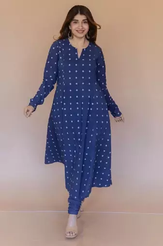 The indian ethnic co. blue women geometric printed long sleeves cotton a-line kurta