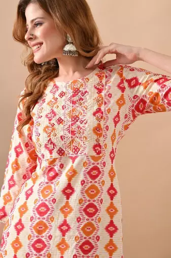 Women thread work kurta