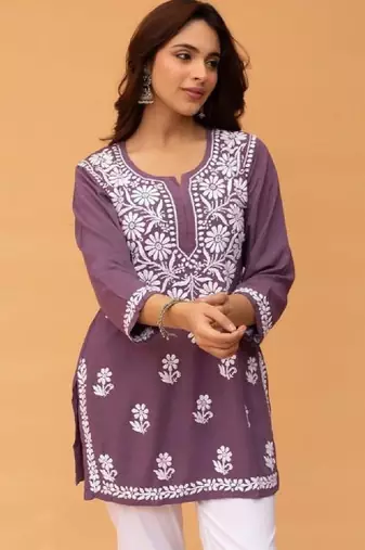 Women floral embroidered chikankari indie florals kurta
