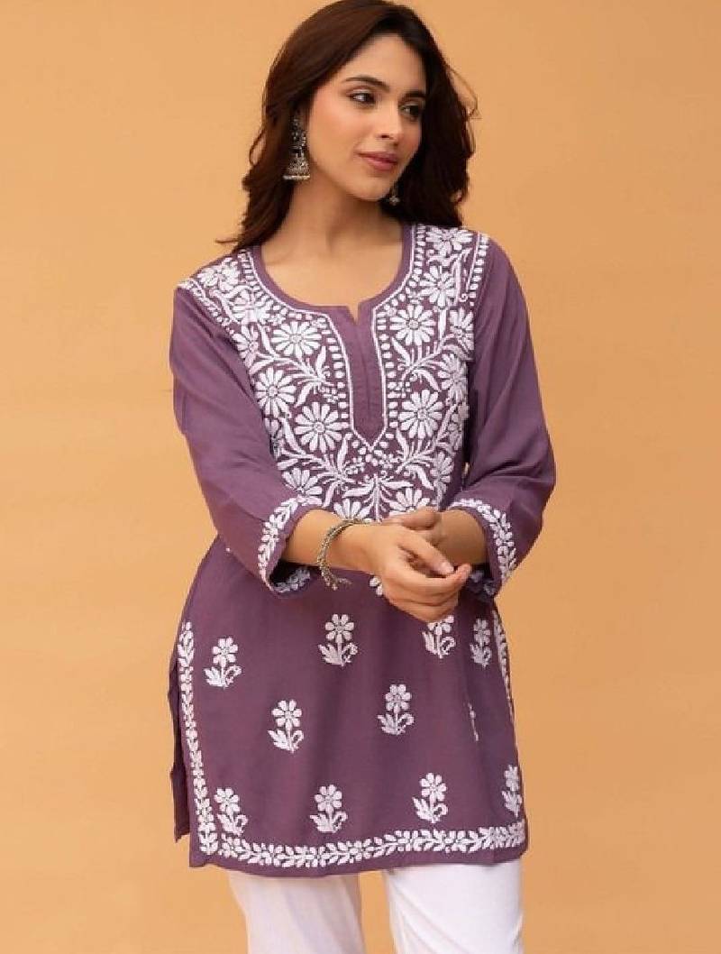 Women floral embroidered chikankari indie florals kurta