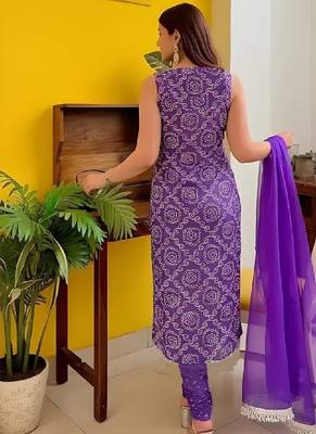 Women ethnic motifs printed indie prints kurta 3