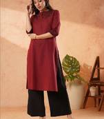 Women ethnic motifs embroidered kurta