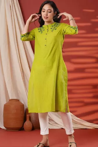Women embroidered thread work kurta