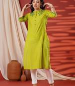 Women embroidered thread work kurta
