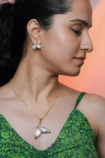 Purple crystal fish pendant necklace set with matching earrings for women