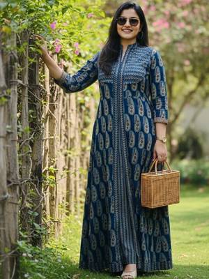 Women floral printed anarkali kurta 1