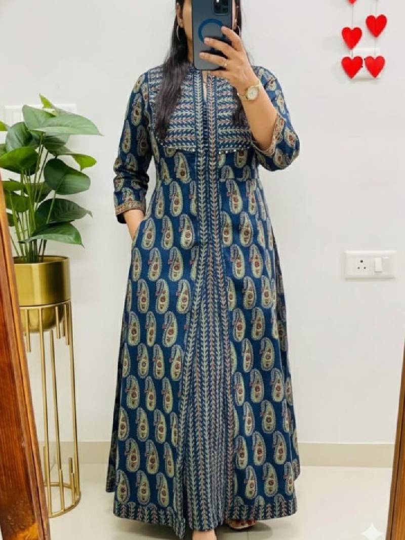 Women floral printed anarkali kurta