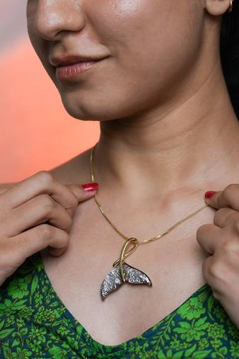 Pearl heart pendant necklace set with matching earrings for women