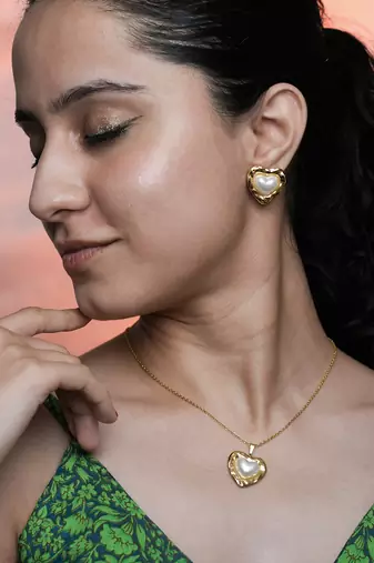 Pearl heart pendant necklace set with matching earrings for women