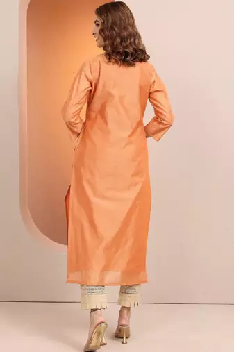 Women floral embroidered thread work chanderi silk kurta