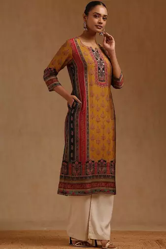 Women ethnic motifs printed sequinned kurta