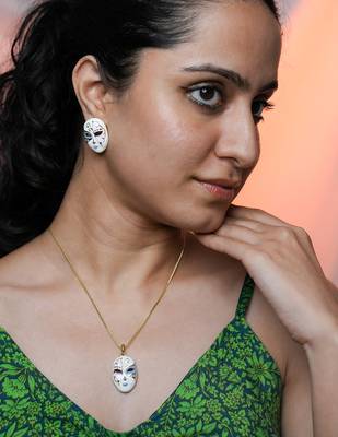 White & blue enamel venetian mask pendant necklace set with matching earrings 2
