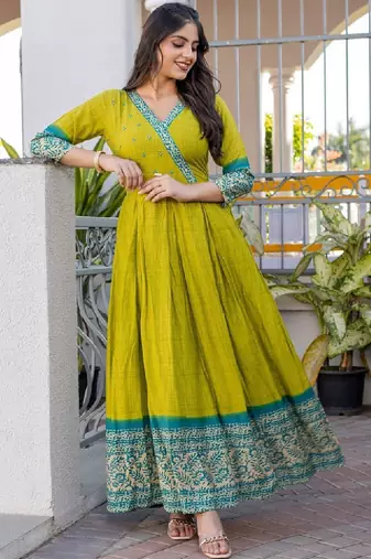 Women floral printed thread work anarkali kurta
