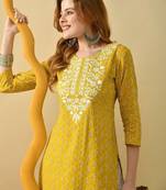 Women floral embroidered thread work floral kurta