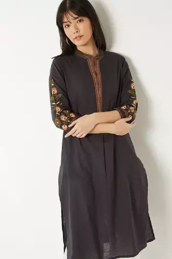 Women sequinned kurta